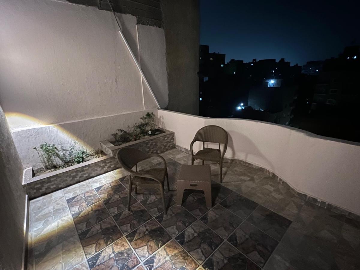 Near The Pyramids Inn Nazlet el-Sisi Bagian luar foto